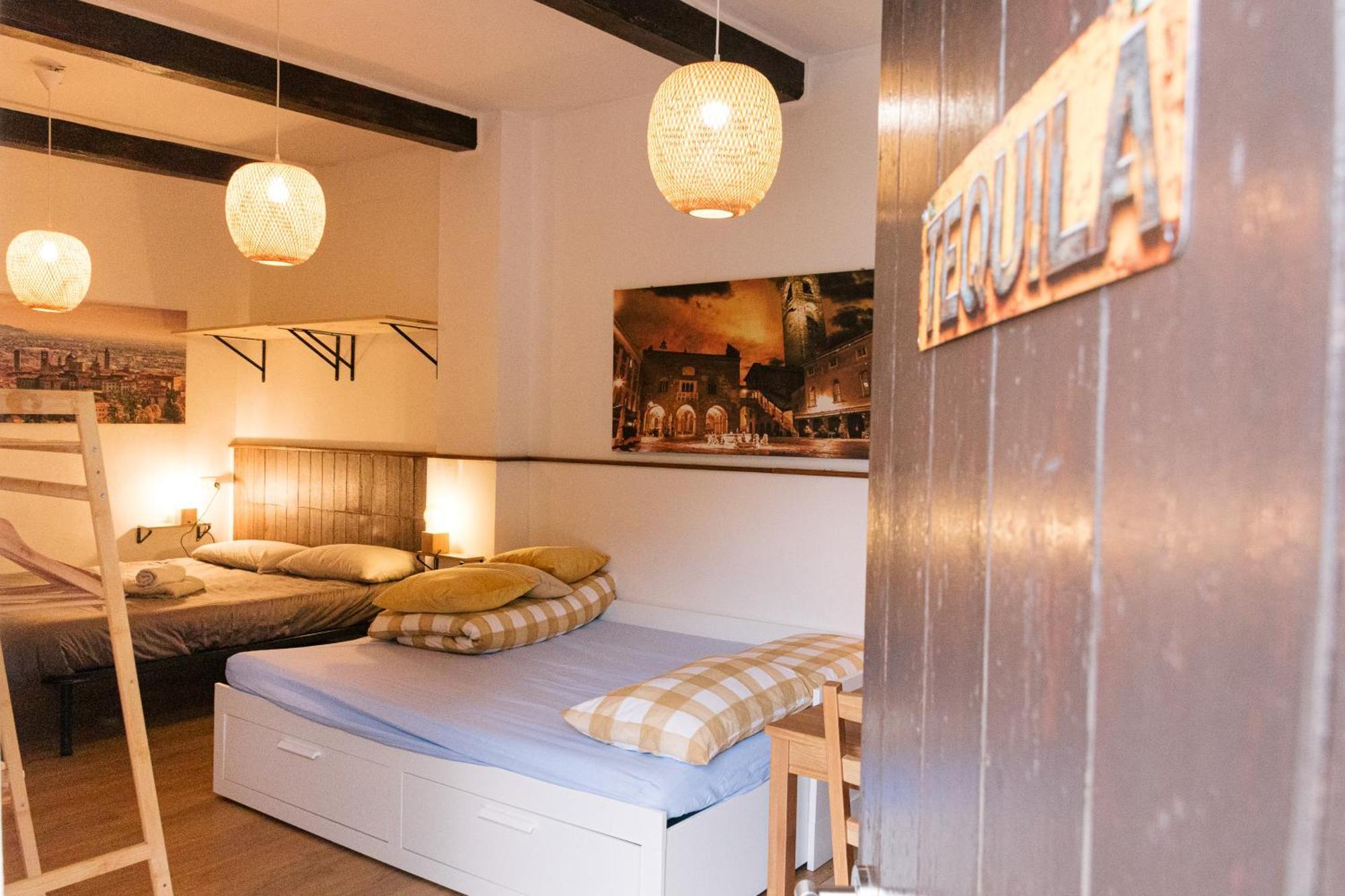 Casa Tequila Apartment แบร์กาโม ภายนอก รูปภาพ